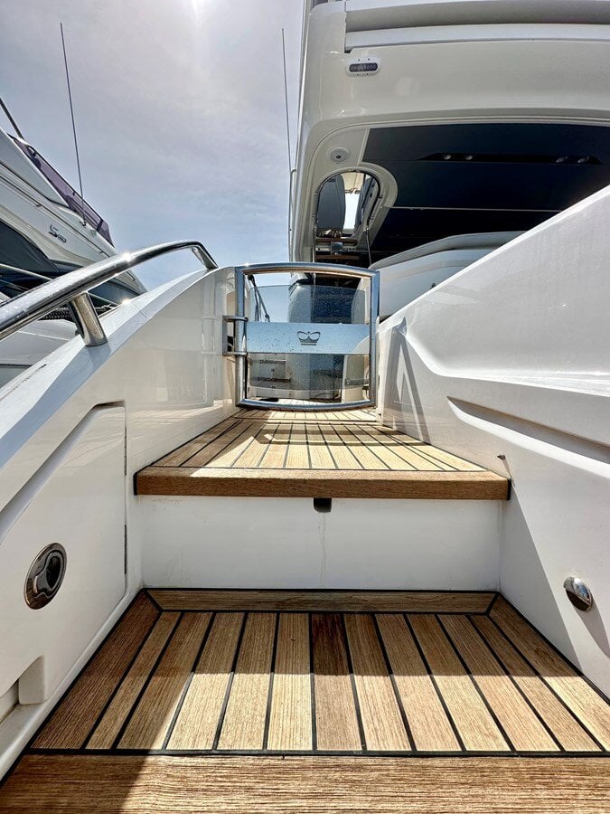 2018-princess-yachts-56-11-743cb6