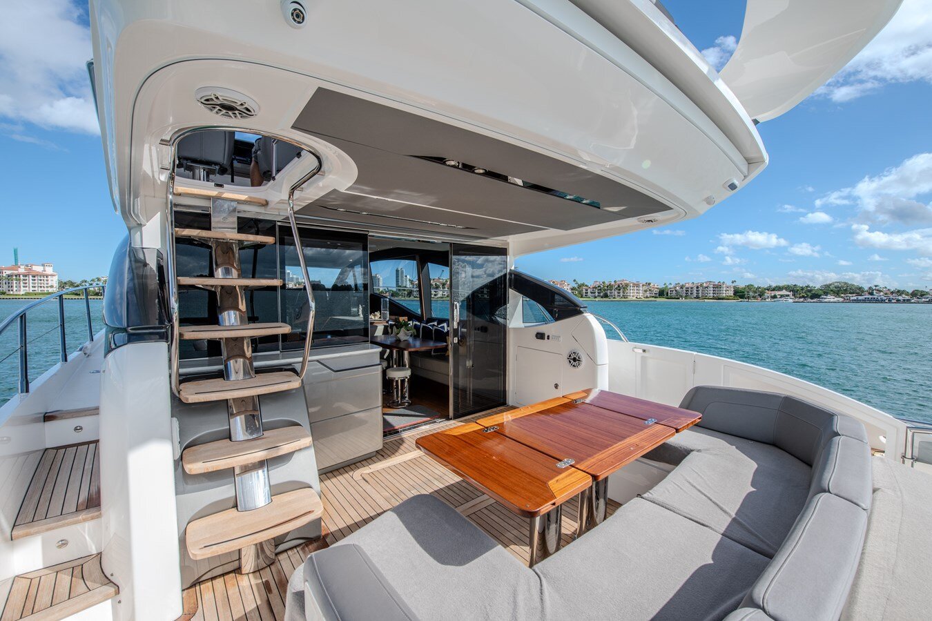 2018-princess-yachts-60-879a3e