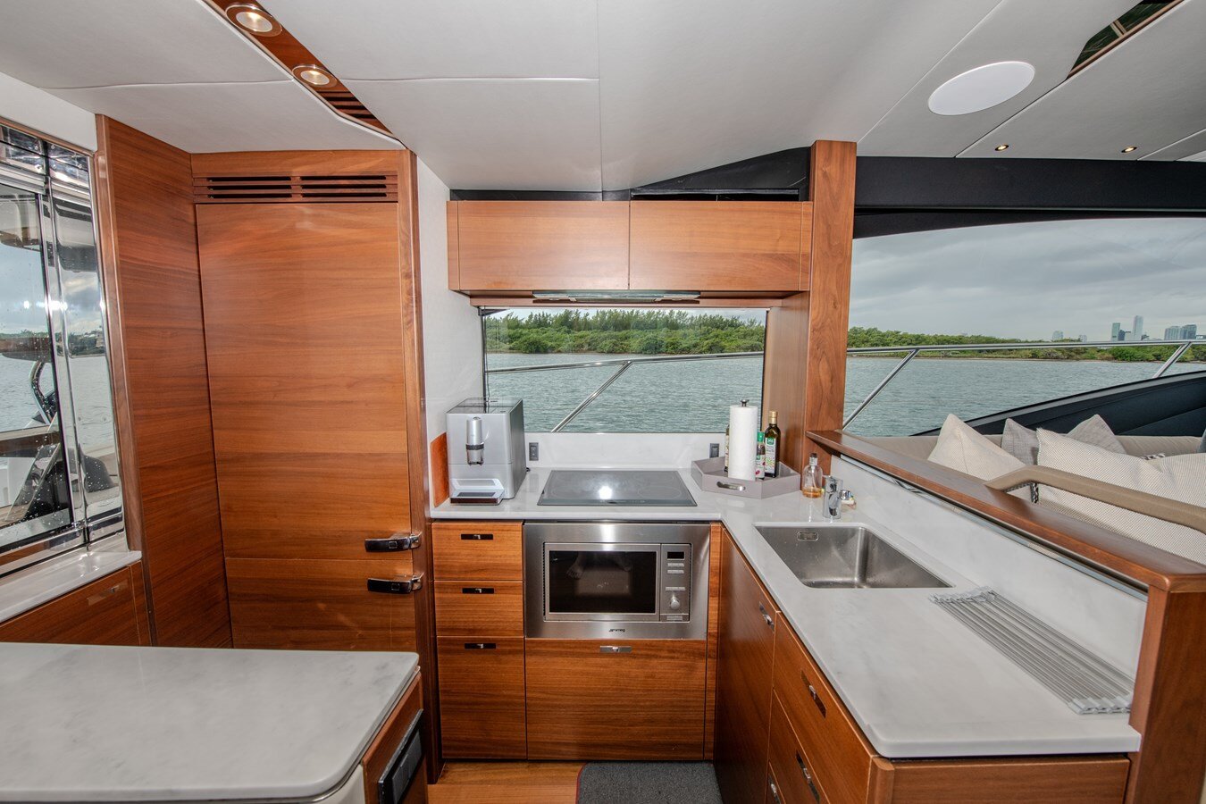 2018-princess-yachts-60-879a3e