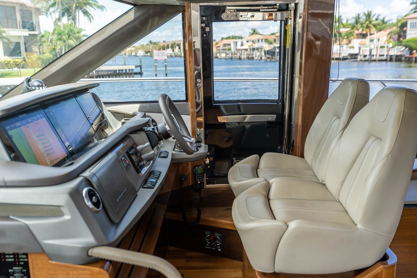 2018-princess-yachts-62-0736ae