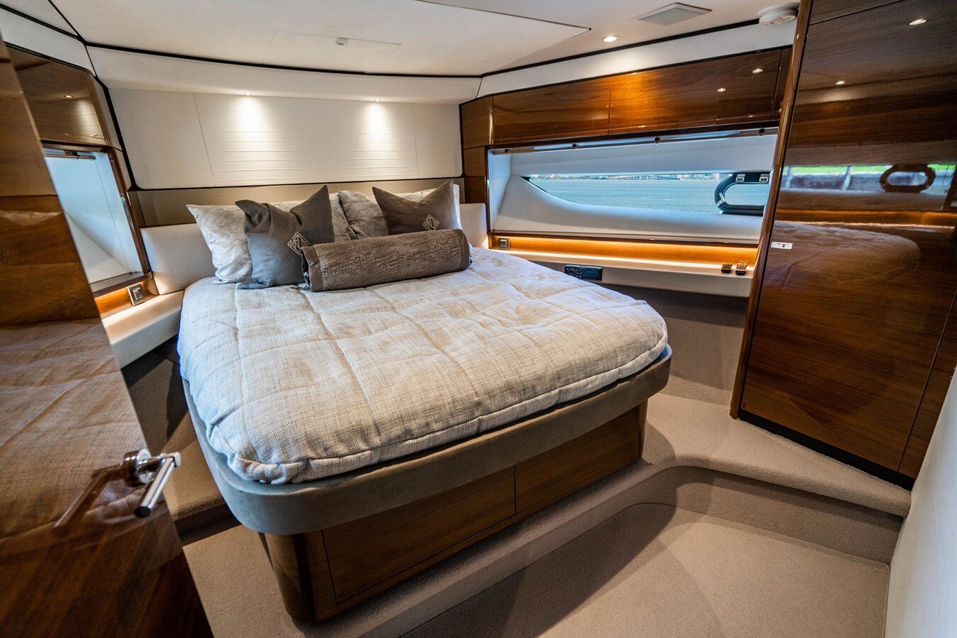 2018-princess-yachts-62-0736ae