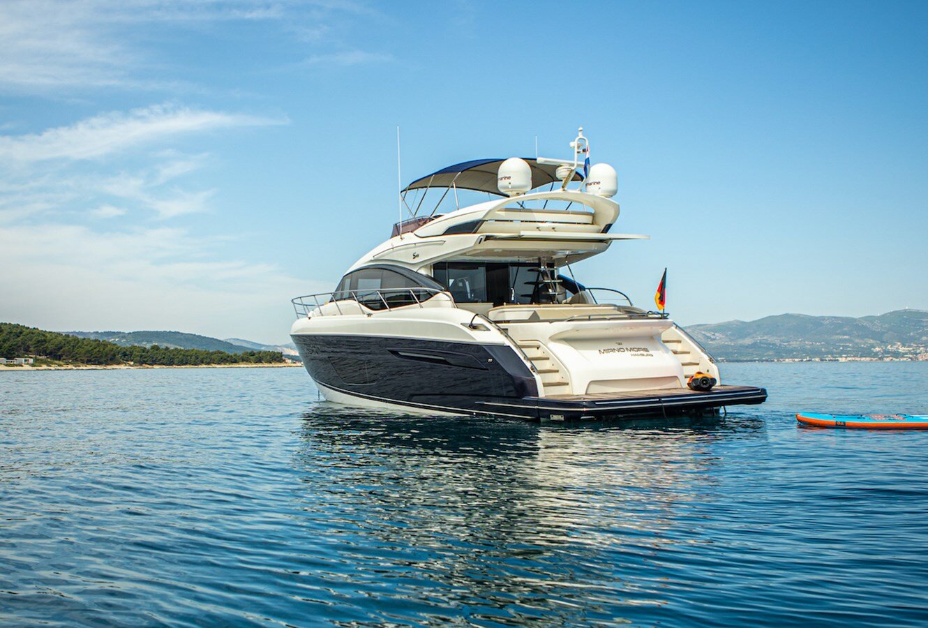 2018-princess-yachts-66-1-4cecf1