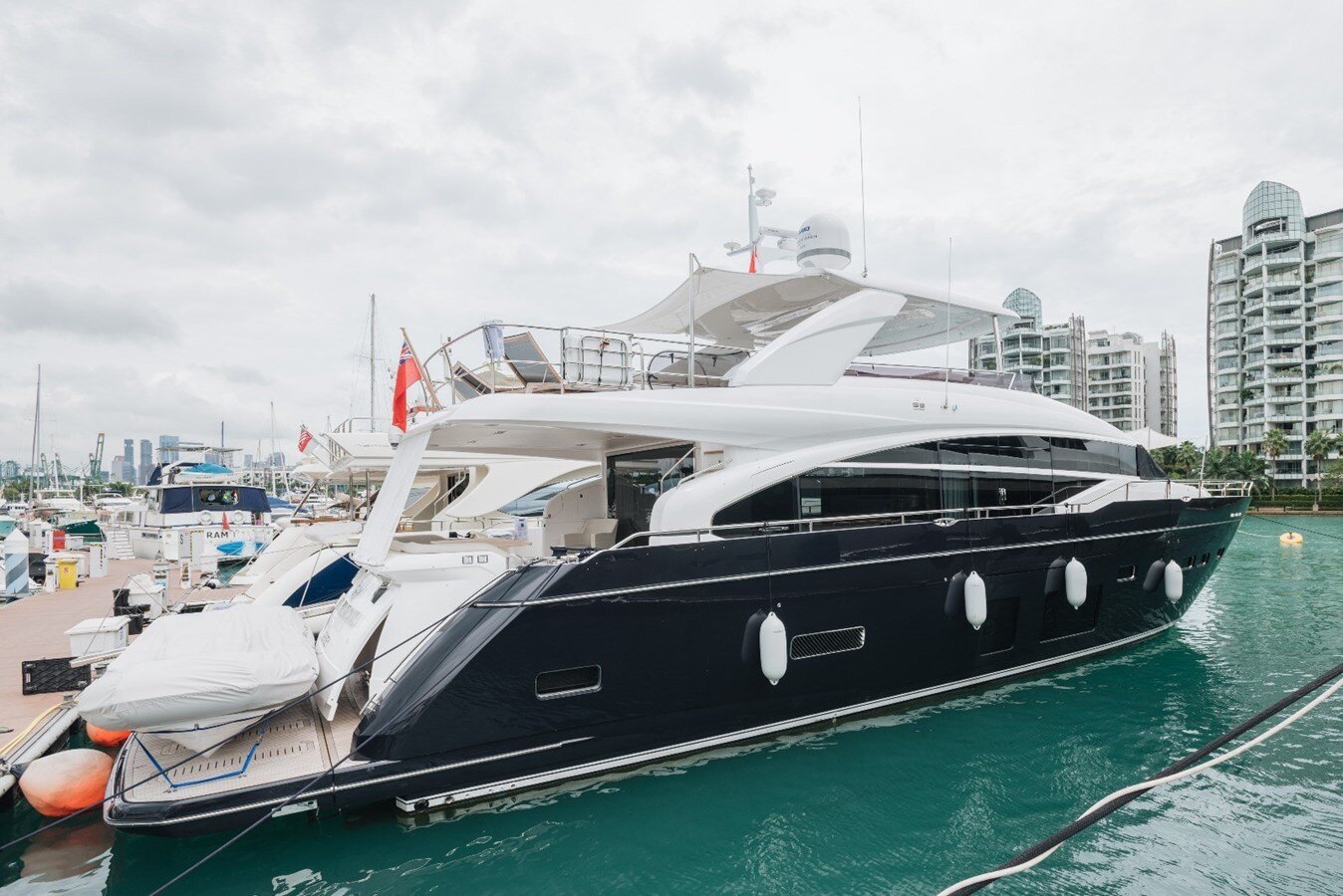 2018-princess-yachts-88-3db905