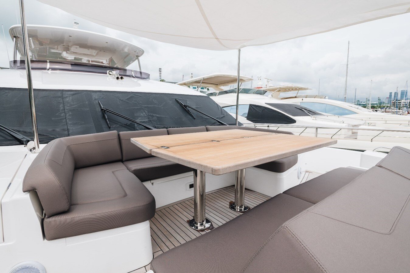 2018-princess-yachts-88-3db905