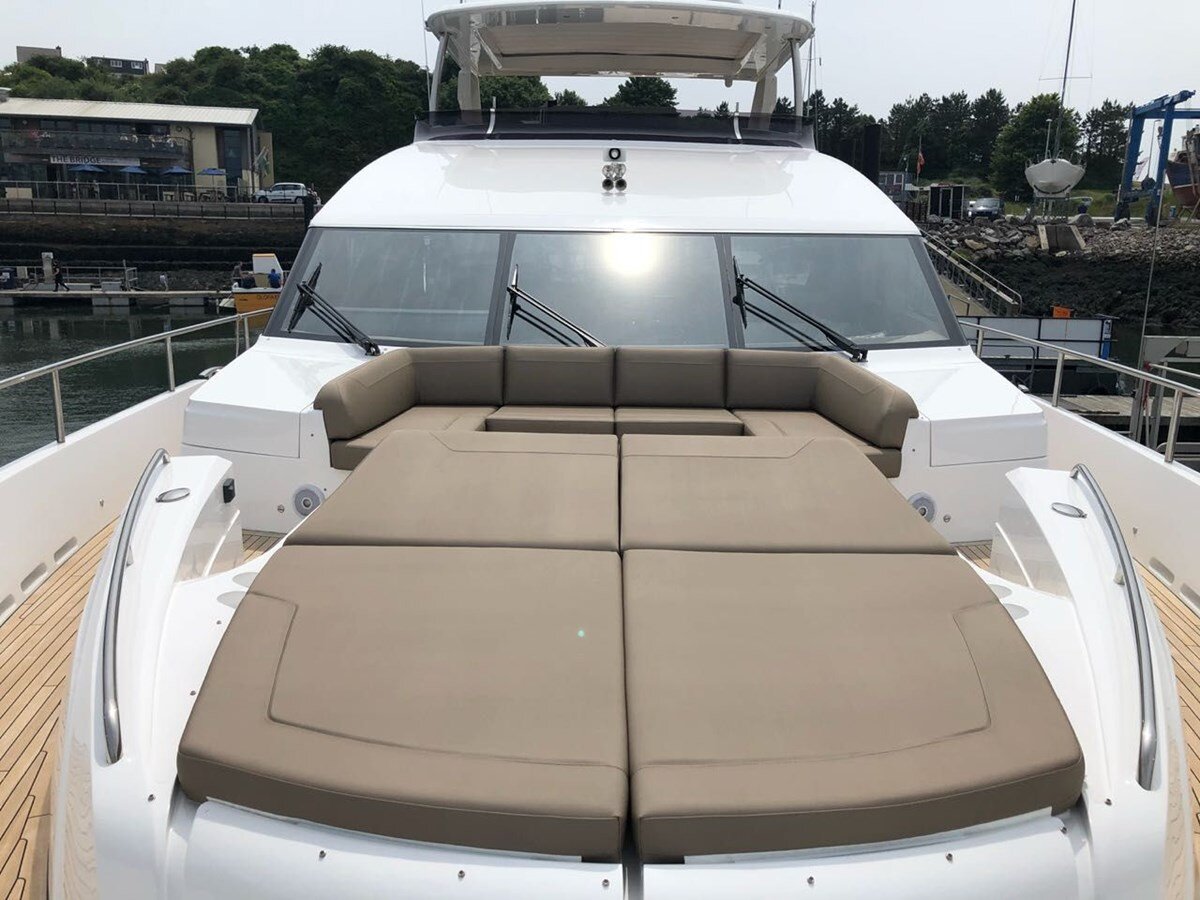 2018-princess-yachts-88-dcd623