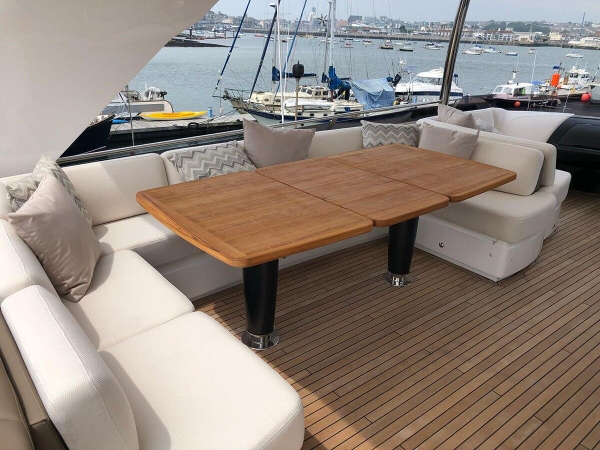 2018-princess-yachts-88-dcd623