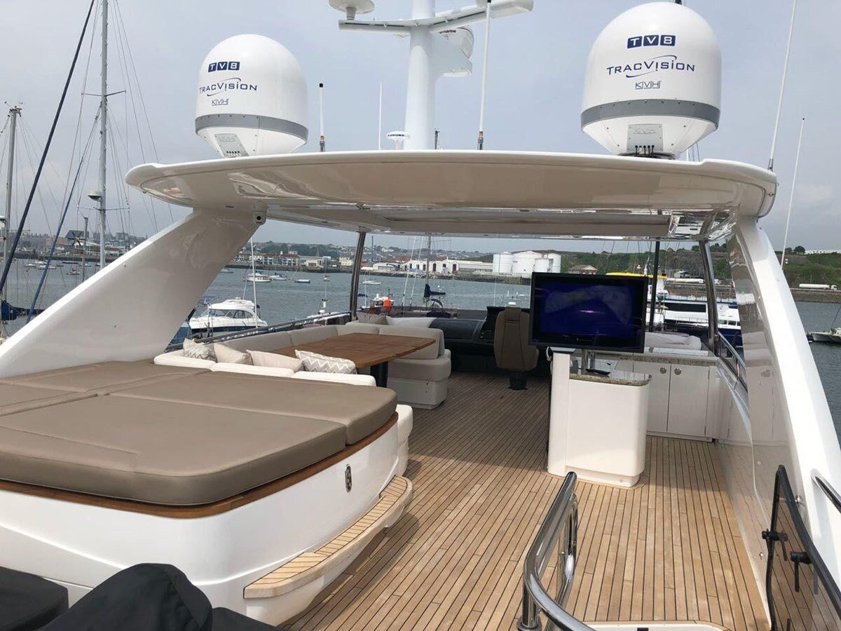 2018-princess-yachts-88-dcd623