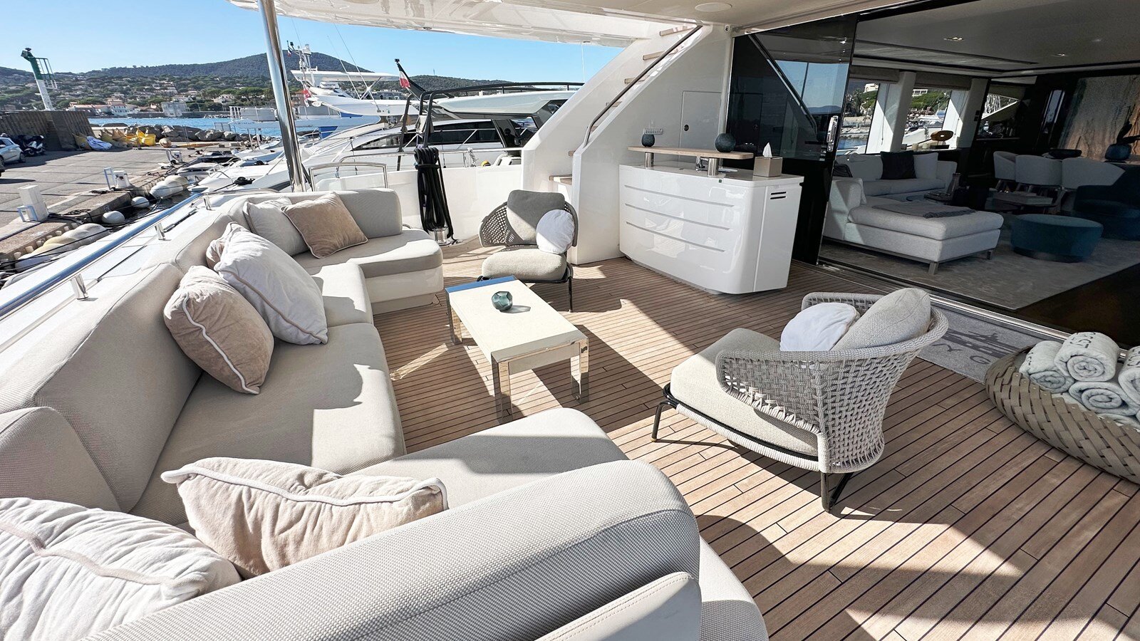 2018-princess-yachts-99-11-788138