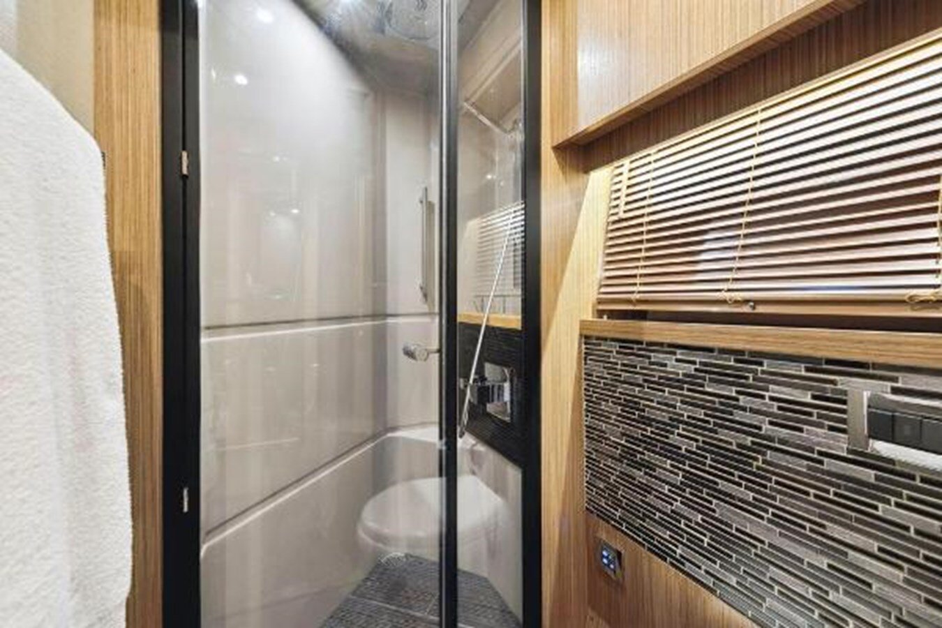 2018-sea-ray-58-10-f59724