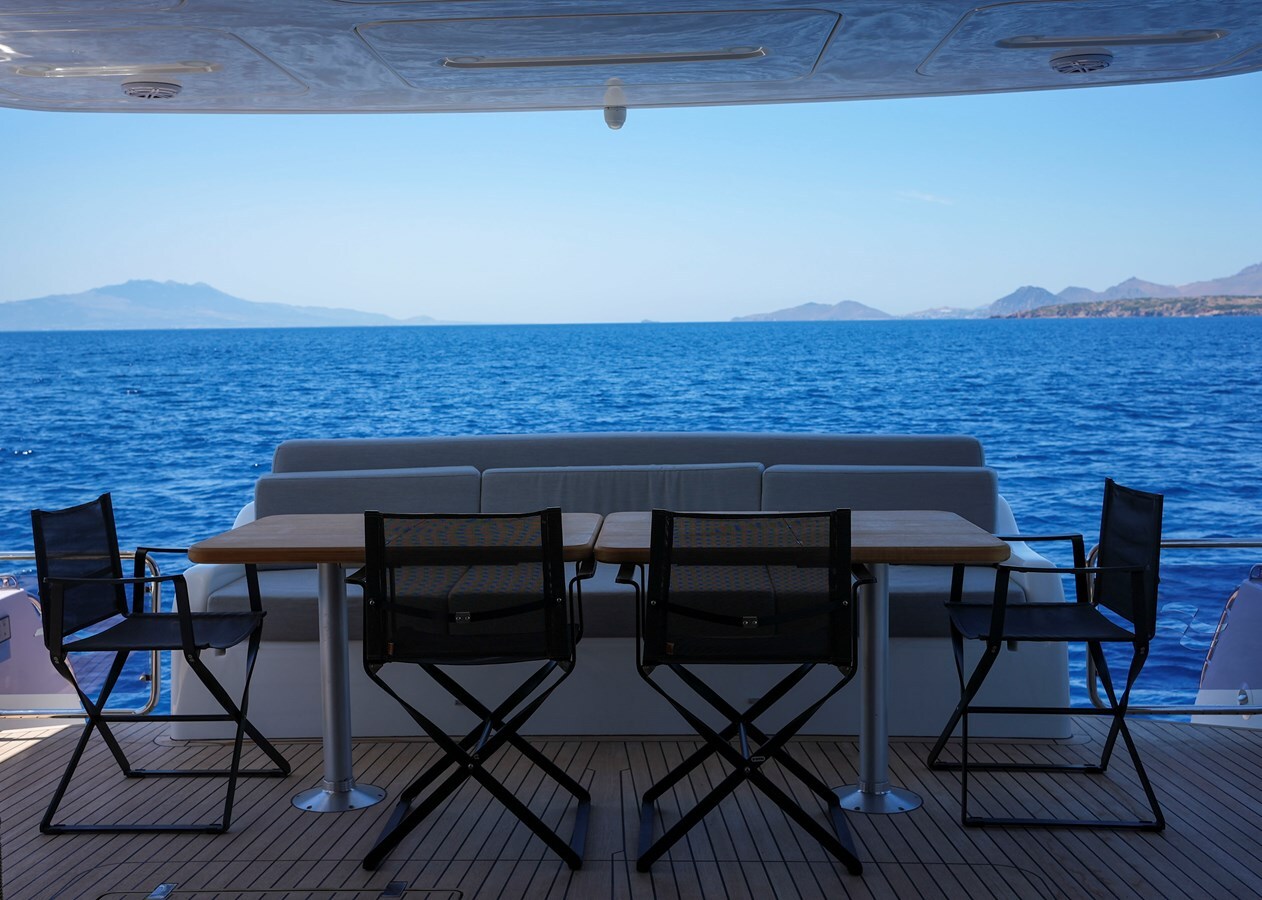 2018-sirena-63-1-b56e6e