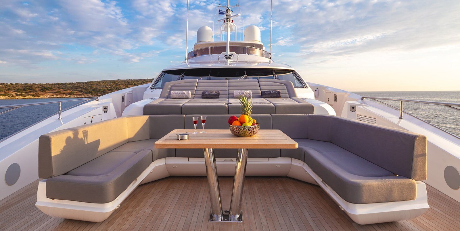 2018 SUNSEEKER 131' 3