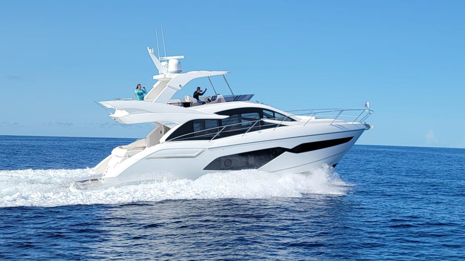 2018-sunseeker-52-a83983