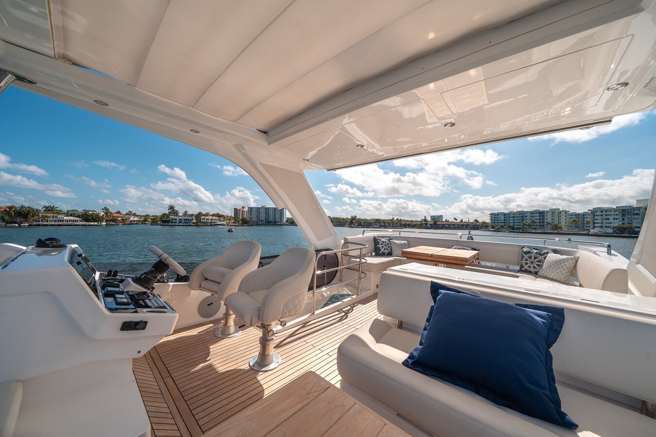 2018-sunseeker-52-81c136