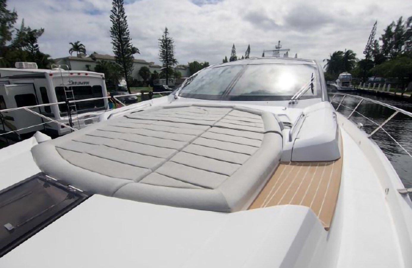 2018-sunseeker-68-fe88cd