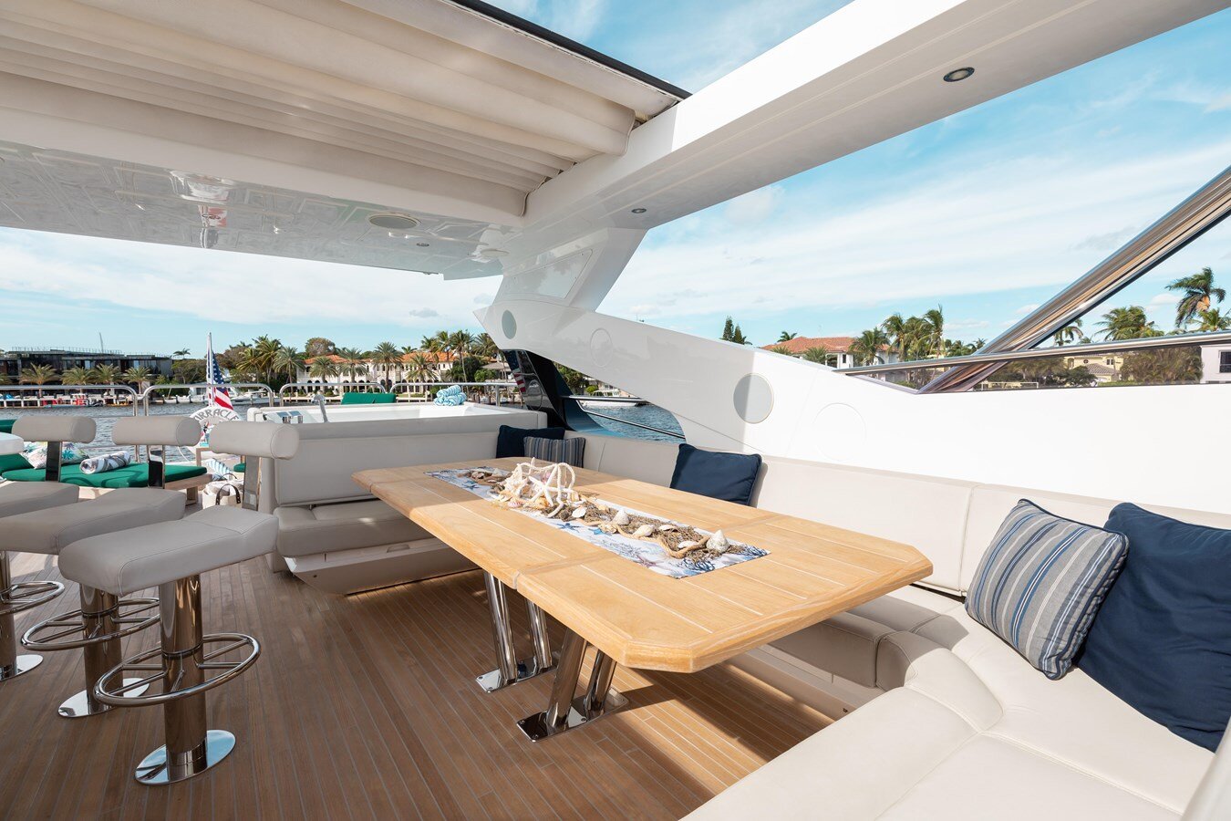 2018-sunseeker-95-a38b73