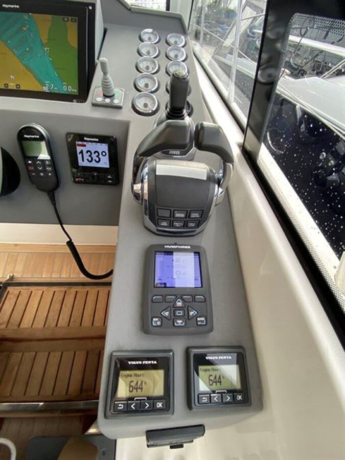 2018-windy-boats-46-4-3339d6