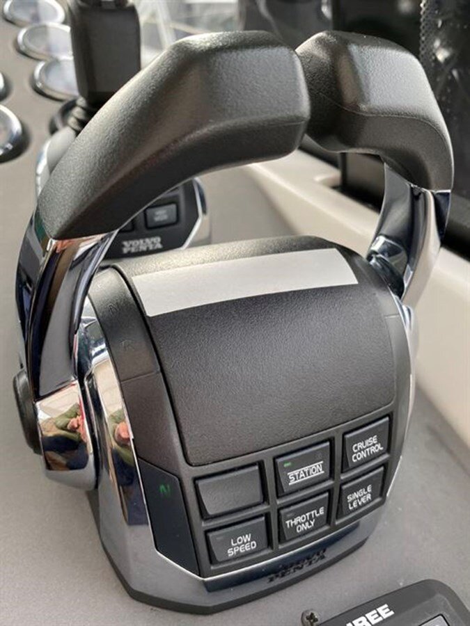 2018-windy-boats-46-4-3339d6