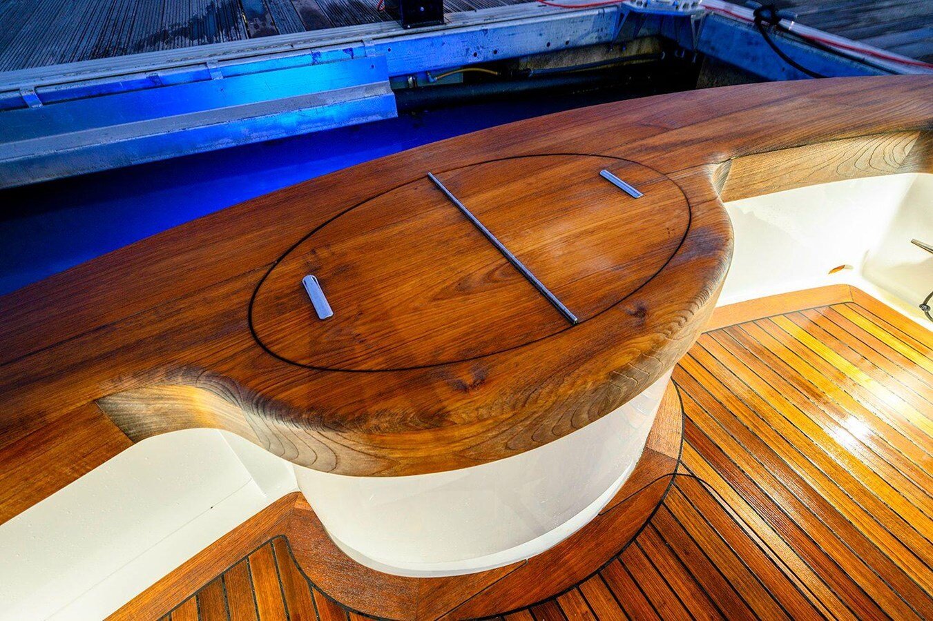 2018-winter-custom-yachts-30-adba11