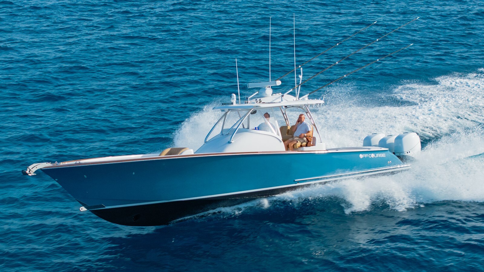 2018-winter-custom-yachts-37-5e8ed8