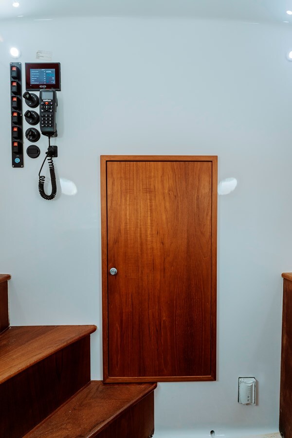 2018-winter-custom-yachts-37-5e8ed8