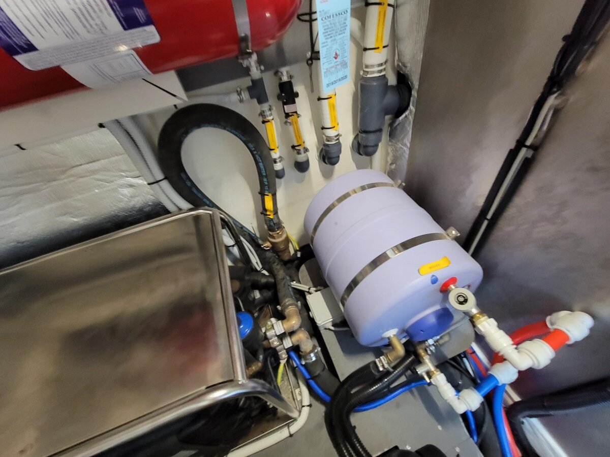 2019-absolute-50-555460