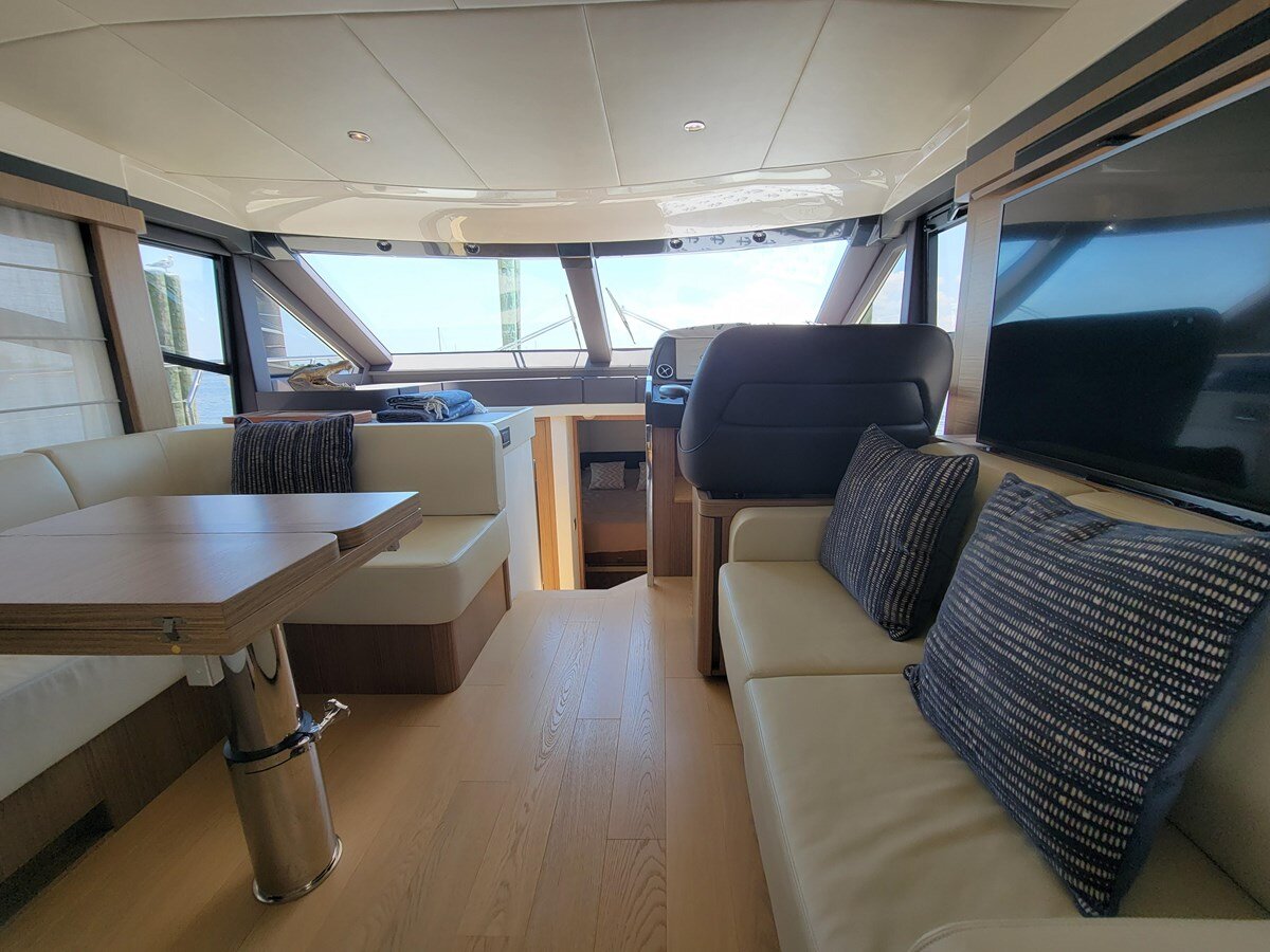 2019-absolute-50-555460