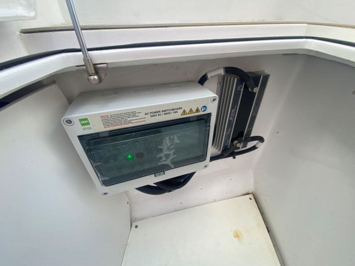 2019-axopar-39-c58b20