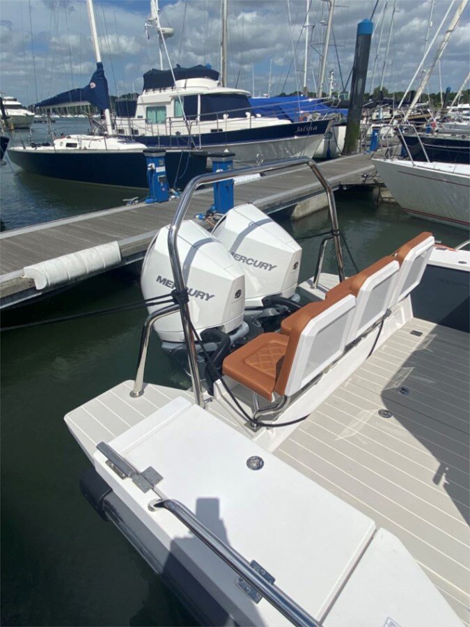 2019-axopar-39-c58b20