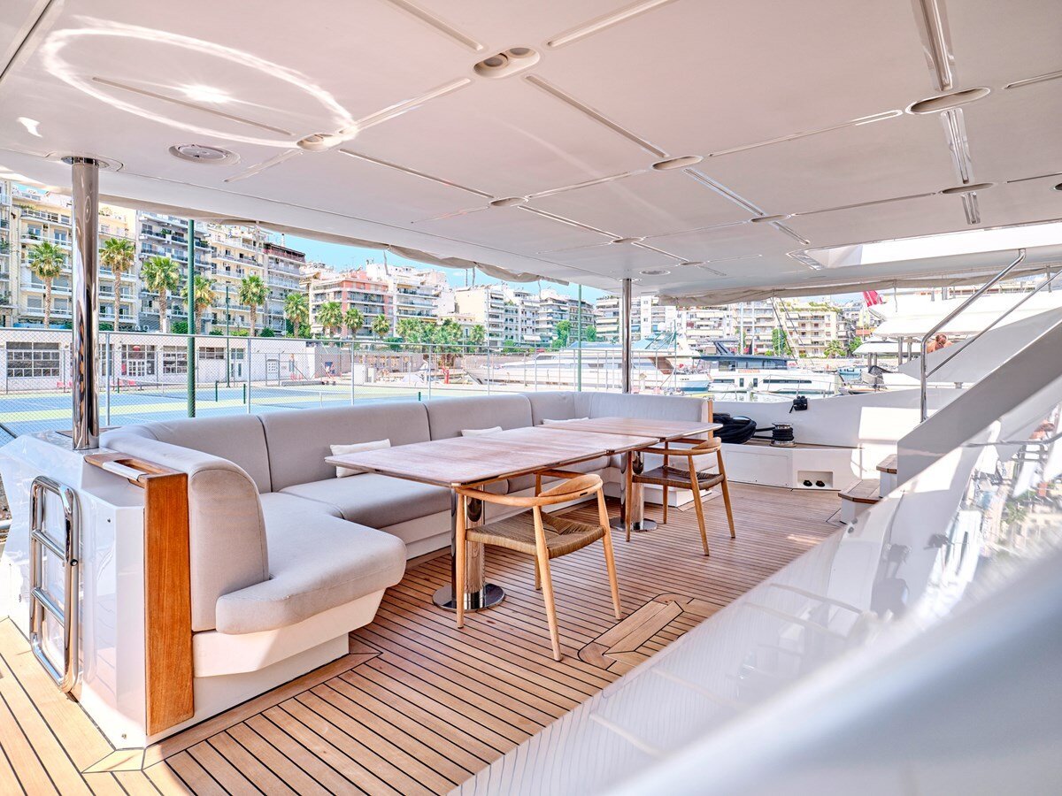 2019-azimut-yachts-105-fd9887