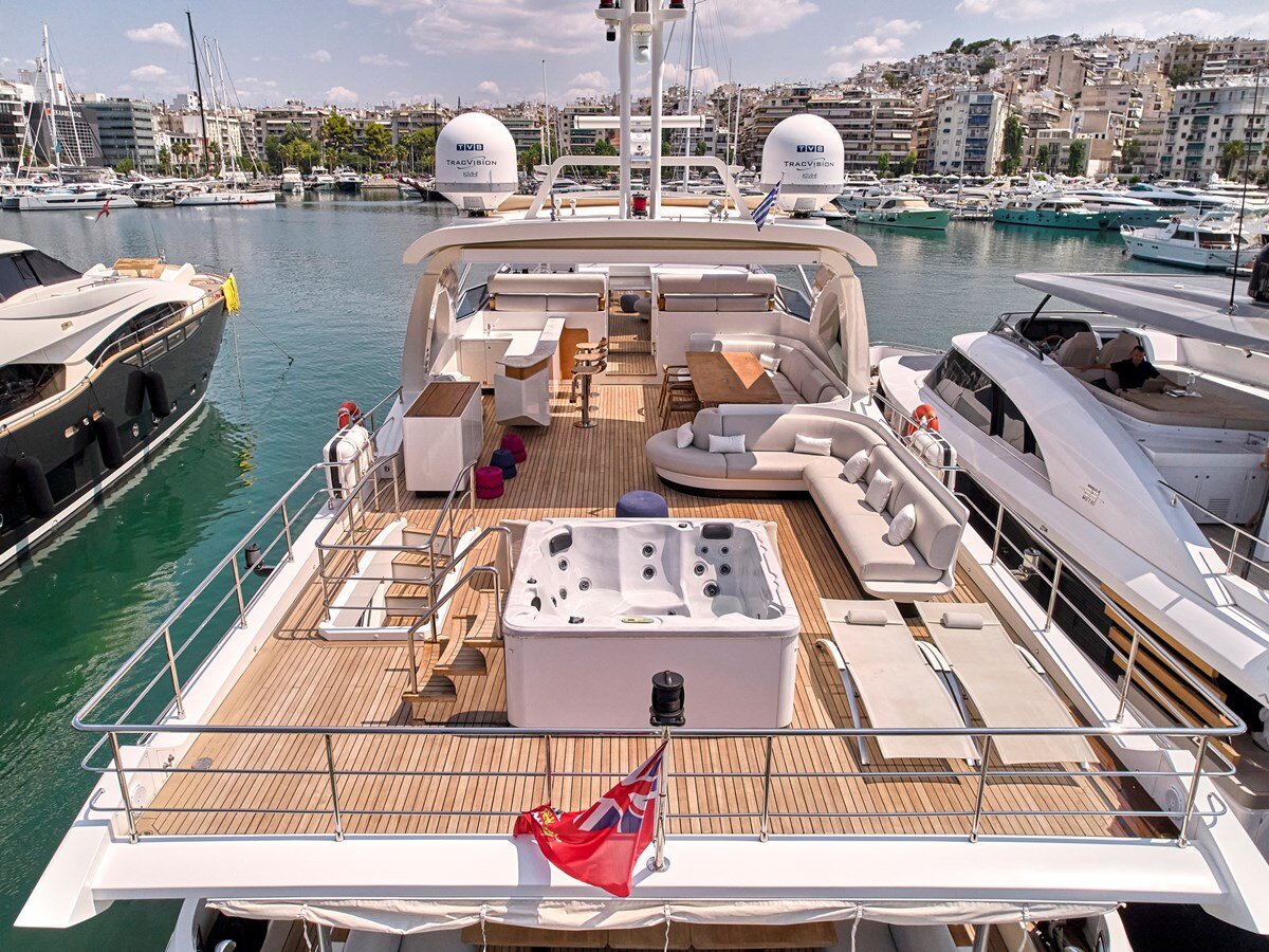 2019-azimut-yachts-105-fd9887