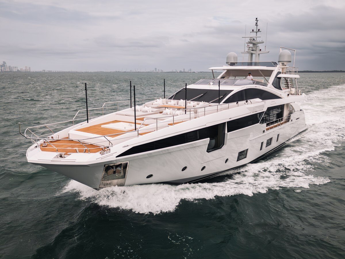 2019 AZIMUT YACHTS 114' 10