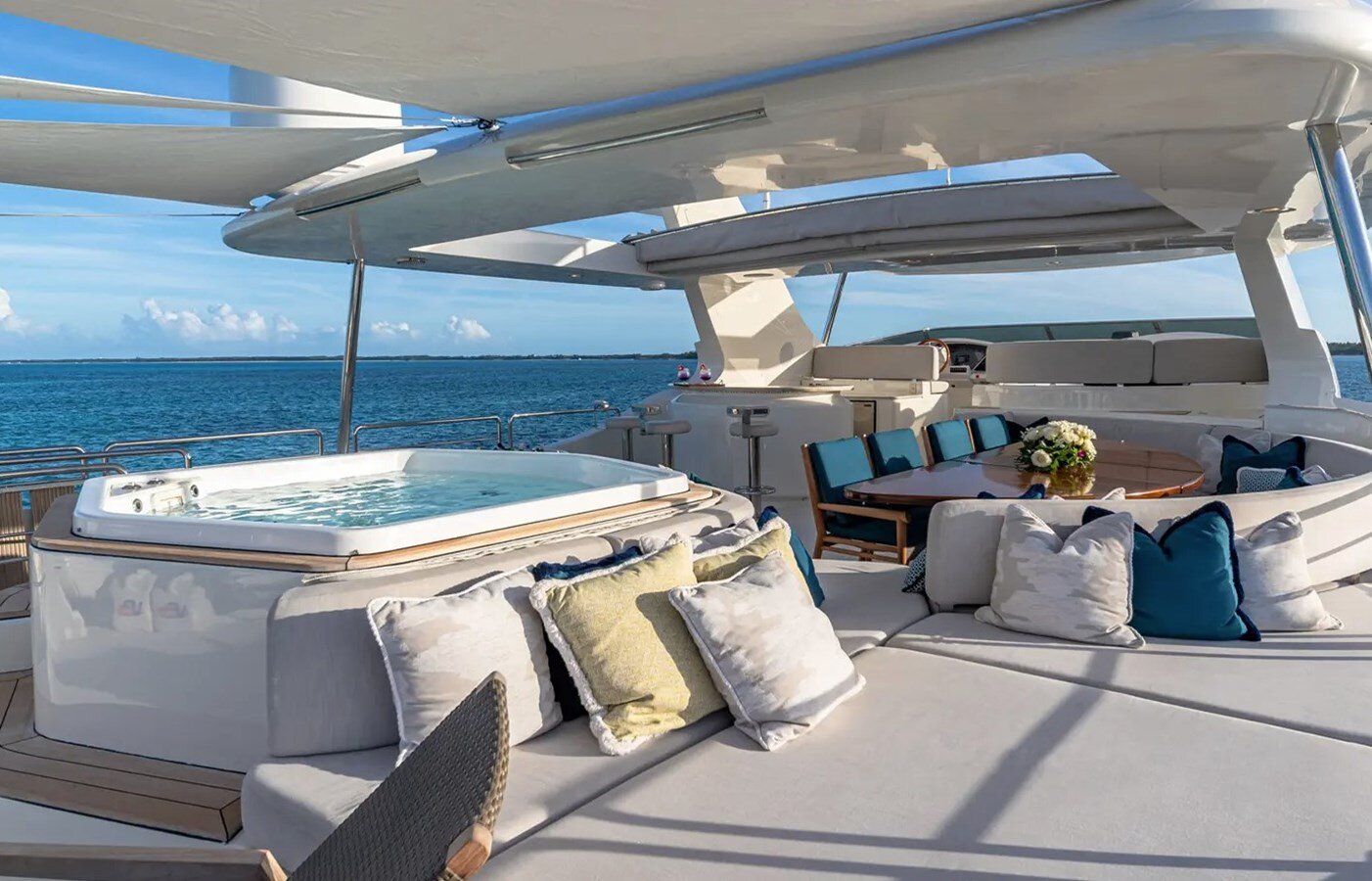 2019-azimut-yachts-116-3be18c