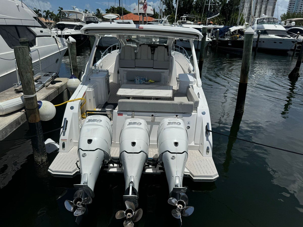 2019-azimut-yachts-42-7-55cc4e