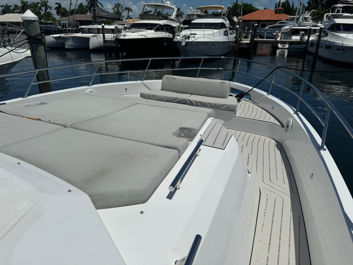 2019-azimut-yachts-42-7-55cc4e