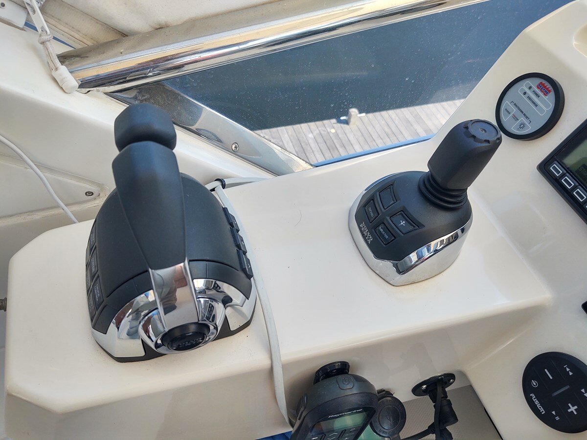 2019-azimut-yachts-50-fd69ad