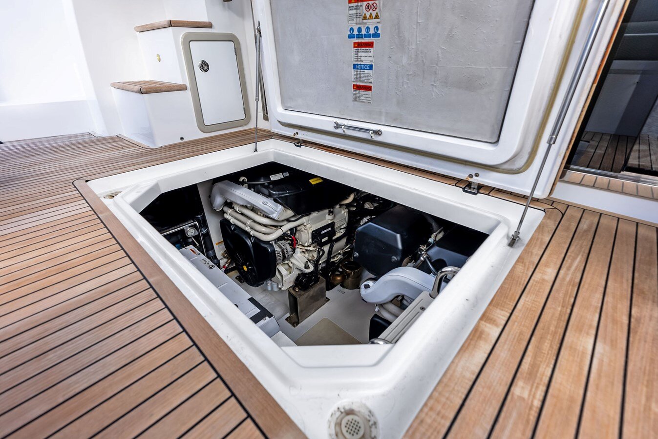 2019-azimut-yachts-51-4-716157