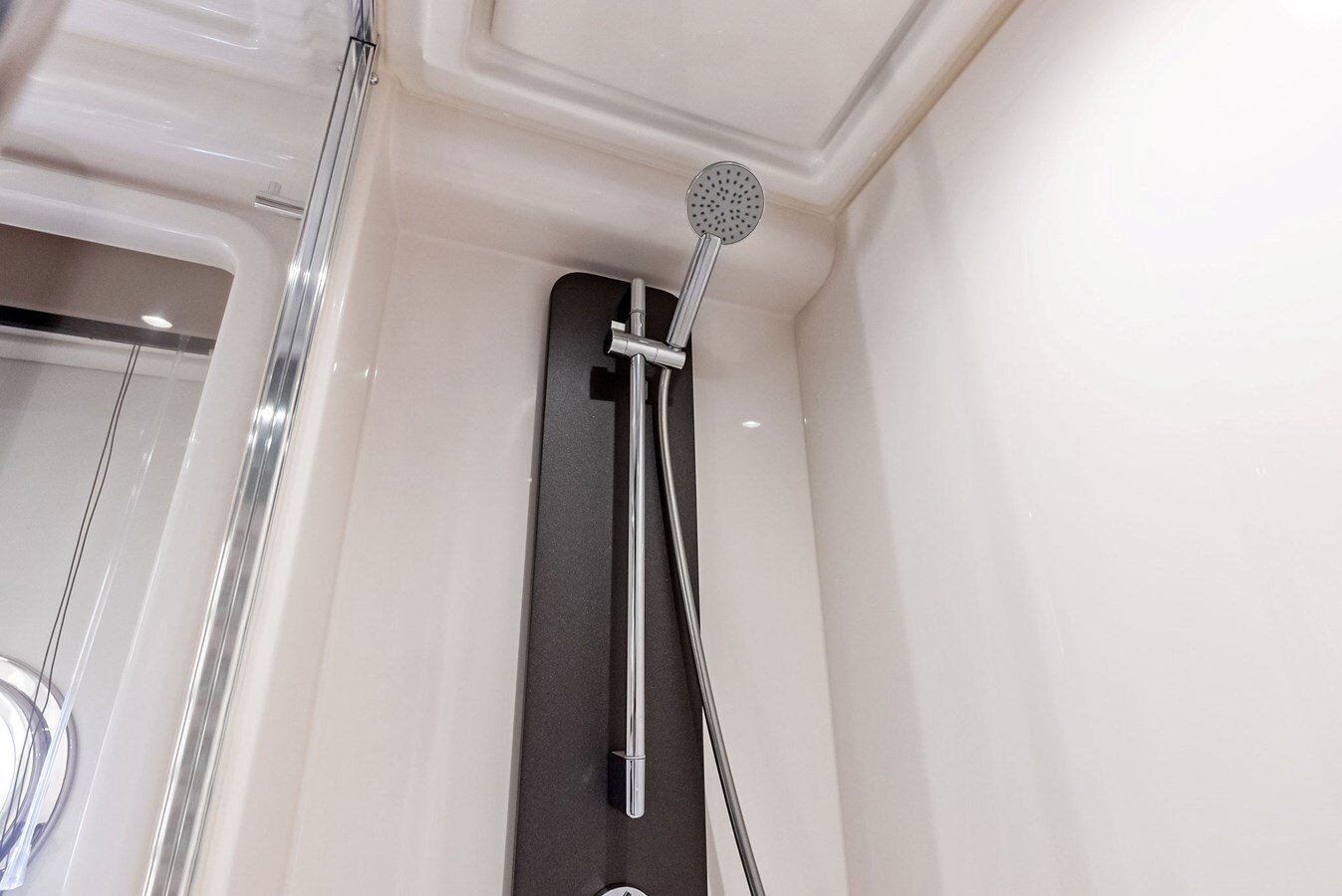 2019-azimut-yachts-51-4-716157