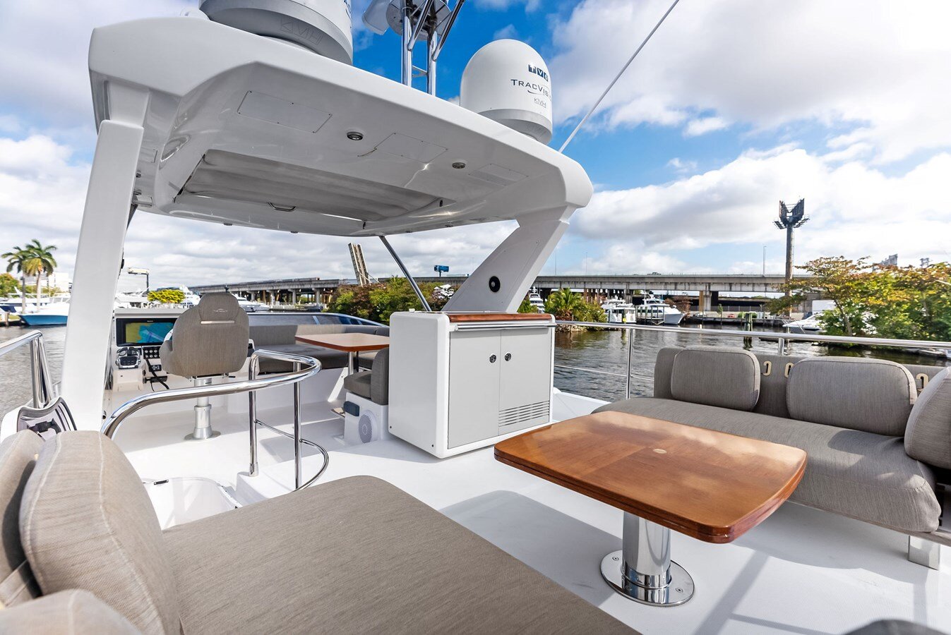 2019-azimut-yachts-51-4-716157