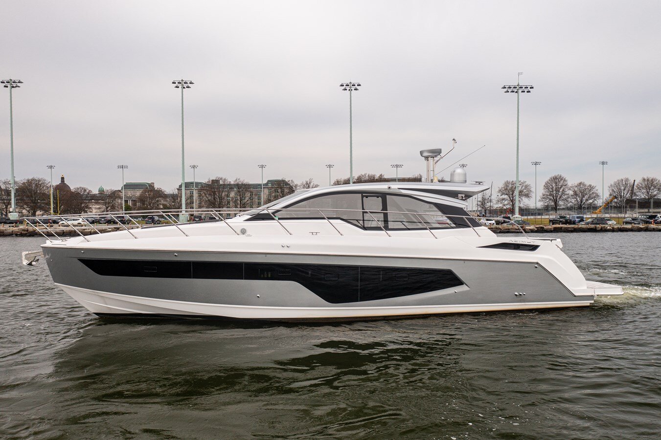 2019-azimut-yachts-51-05b1a7