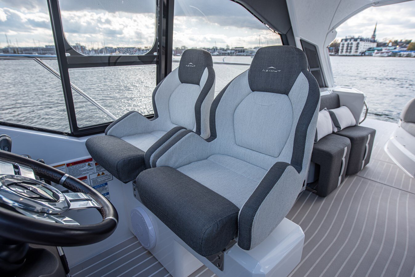 2019-azimut-yachts-51-05b1a7