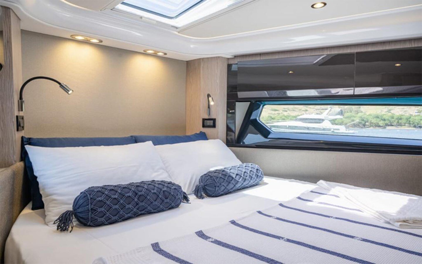 2019-azimut-yachts-53-1-b1d207