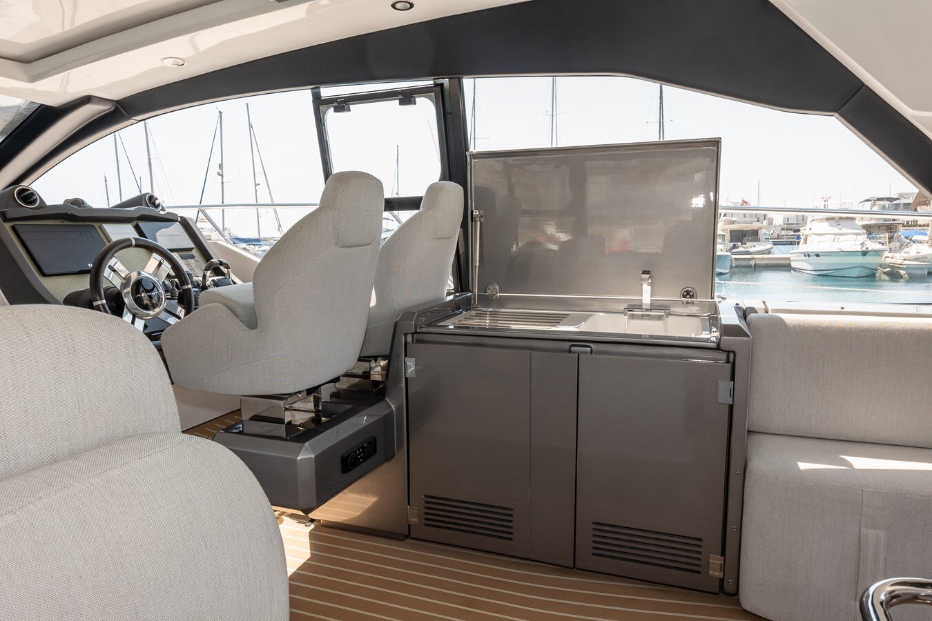 2019-azimut-yachts-53-1-3f2f80