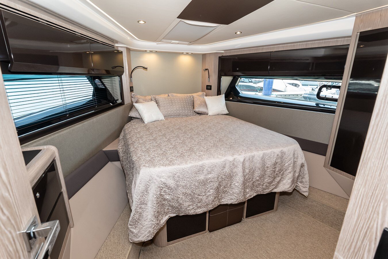 2019-azimut-yachts-53-1-3f2f80