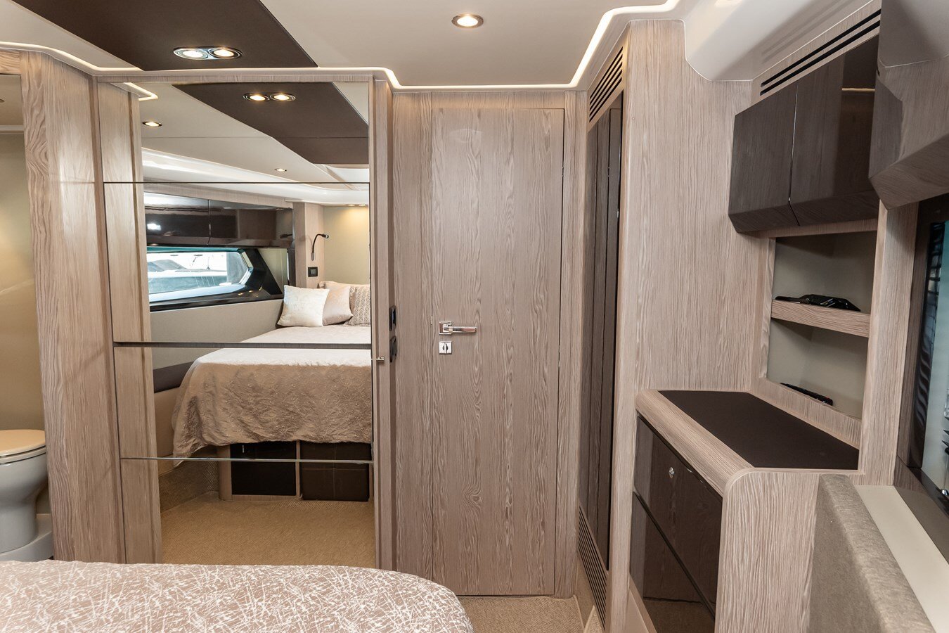 2019-azimut-yachts-53-1-3f2f80