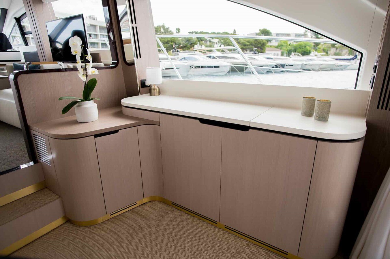 2019 AZIMUT YACHTS 55' 6