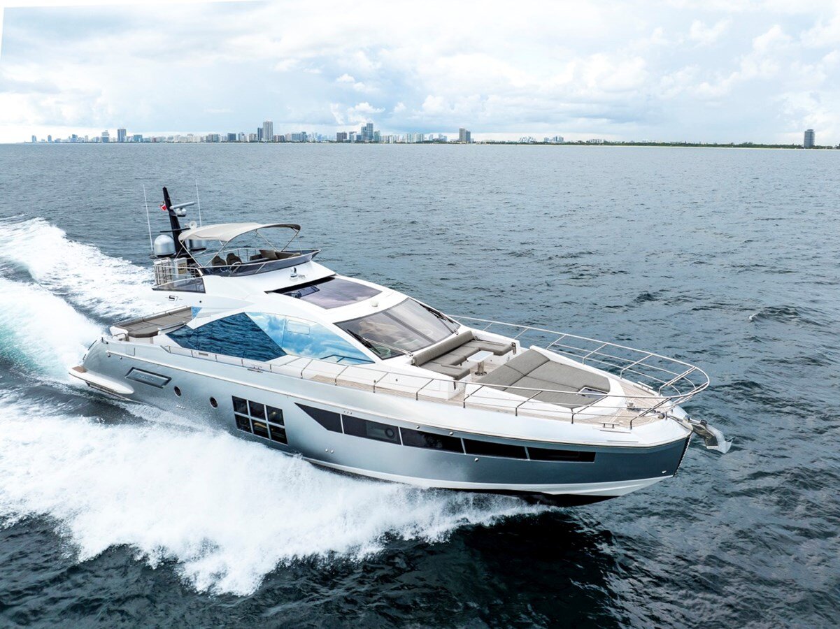 2019-azimut-yachts-71-2-12aff3