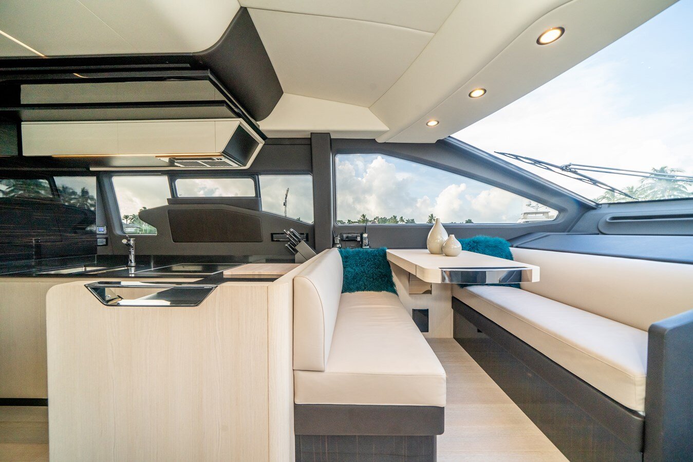 2019-azimut-yachts-72-9db8f3