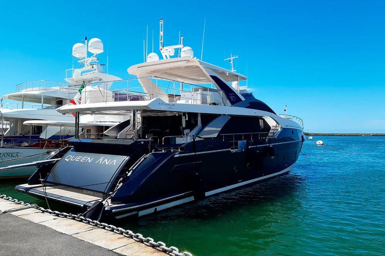 2019-azimut-yachts-87-796f0d