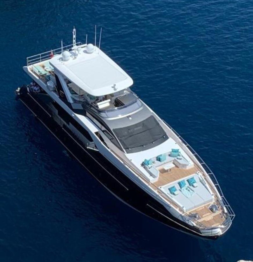 2019-azimut-yachts-87-796f0d