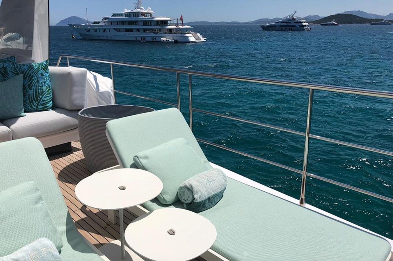 2019-azimut-yachts-87-796f0d